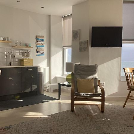 Marine Terrace Apartments 크리키어스 외부 사진