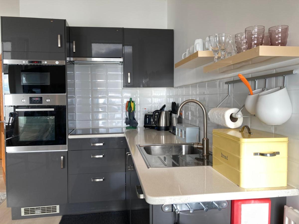 Marine Terrace Apartments 크리키어스 외부 사진