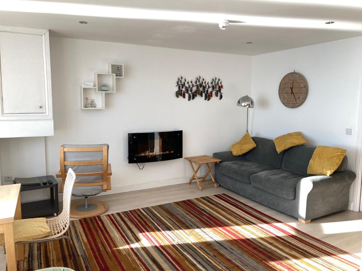 Marine Terrace Apartments 크리키어스 외부 사진