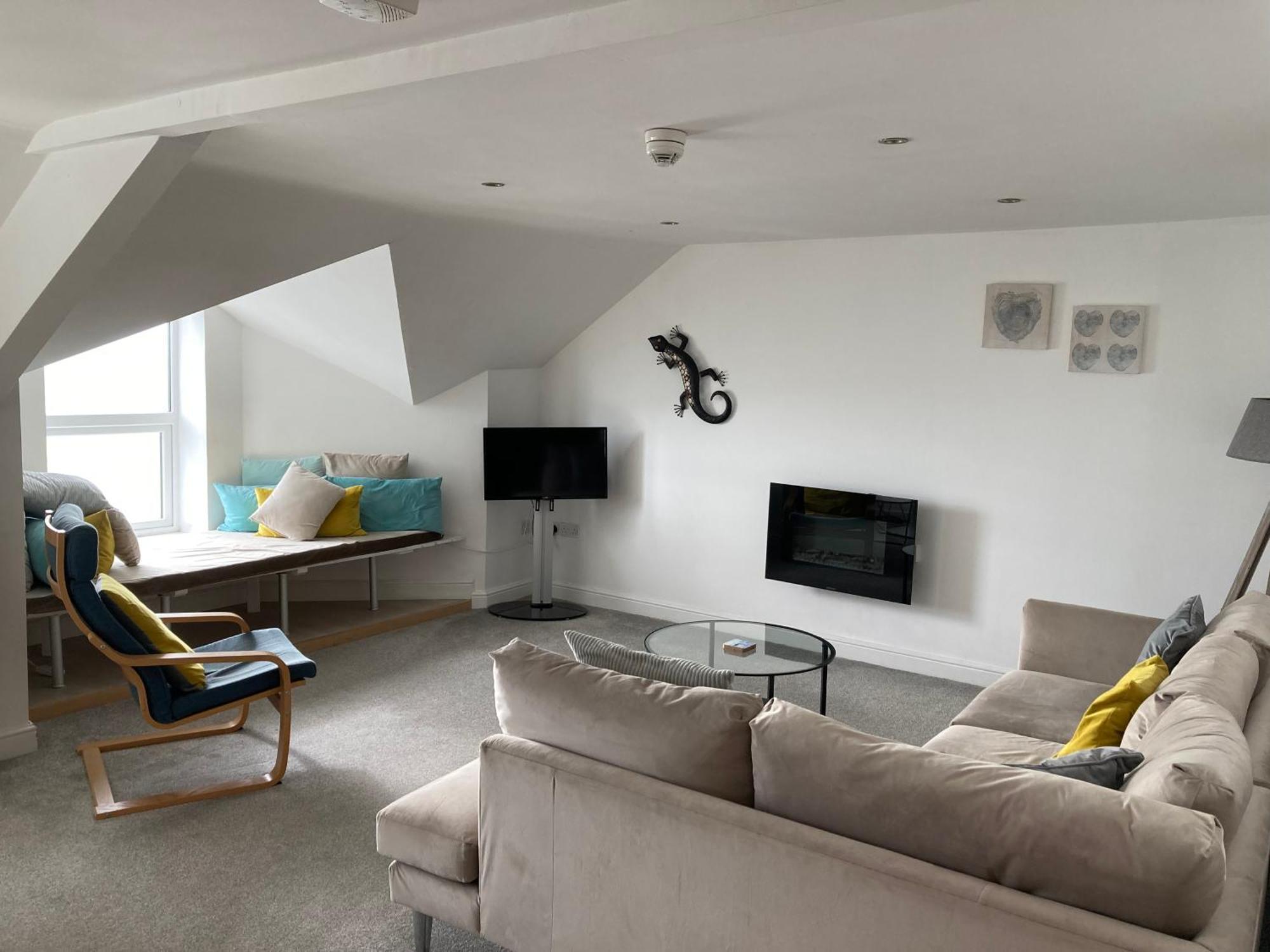 Marine Terrace Apartments 크리키어스 외부 사진