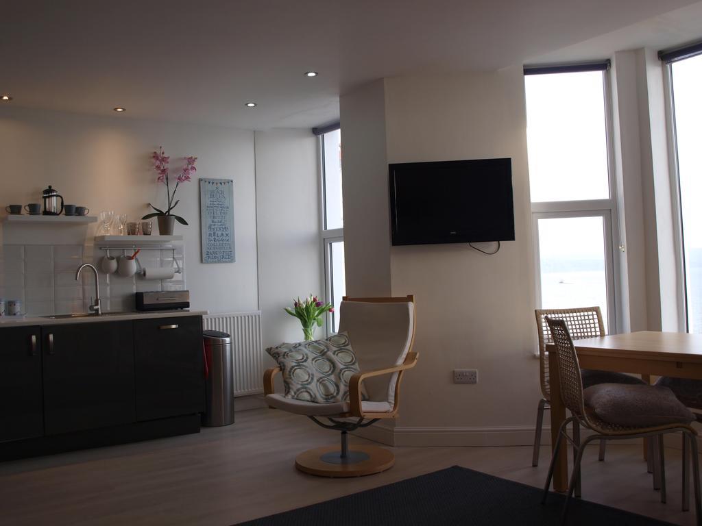 Marine Terrace Apartments 크리키어스 외부 사진